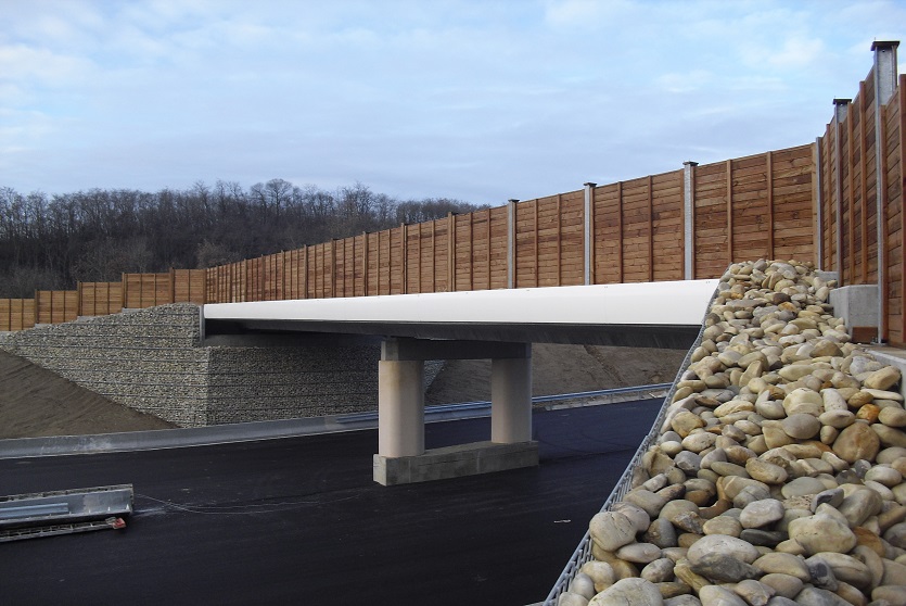 A432 Animal overpass – France